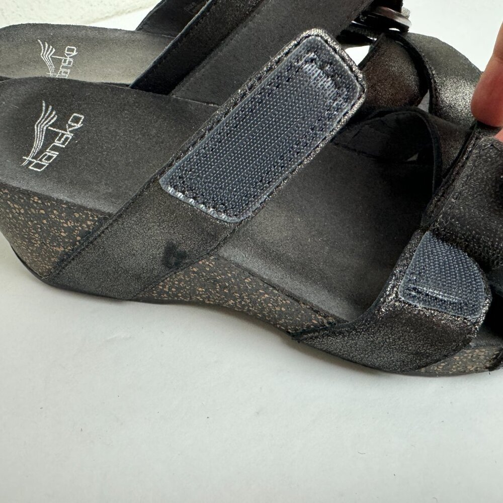 Dansko Clogs Sandals Stacey Suede Wedge Metalic Dark Gray Size EU 39 / US 8-8.5 - Picture 5 of 11
